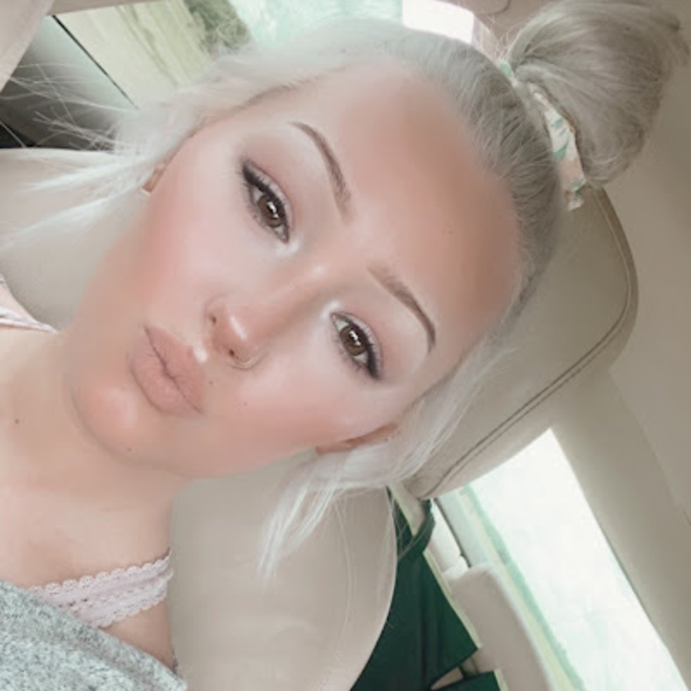 Meet your Posher, Allison